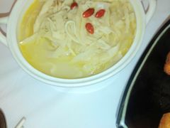-桂满陇·手作小笼包&江南叫花鸡(中山公园店)