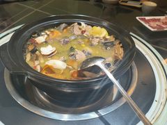 -野菌皇海景野生菌火锅(滨海大道店)