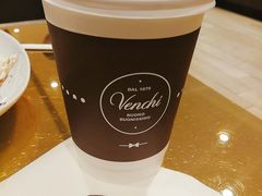 -VENCHI 闻绮(北京国贸商城店)