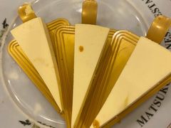 榴莲蛋糕-松子料理(华威桥店)