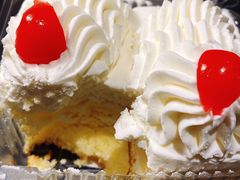 -红宝石·鲜奶小方·海派西点房(南丹店)