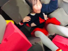 -嘿哟动霸CHUA·新潮玩运动娱乐中心·蹦床滑冰团建乐园
