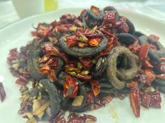 -江城燕子大排档(江汉路步行街店)