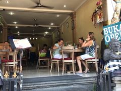 -Warung Babi Guling Ibu Oka 3