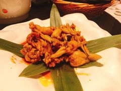 -湖锦酒楼·32年地道湖北菜(光谷店)