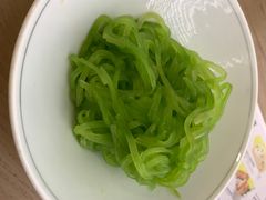 小磨麻油拌青莴丝-苏小柳点心·手作小笼包(浦东嘉里城分院)