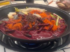 -扎起市井老火锅(乐山总店)