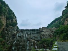 -龙潭大峡谷