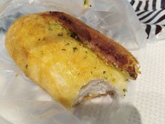 -Dough&Joe团憩(瑞虹天地月亮湾店)