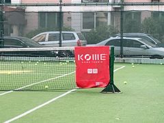 -快网网球俱乐部(长宁区金桥花园球场)