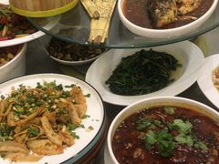 -月圆霖特色农家乐