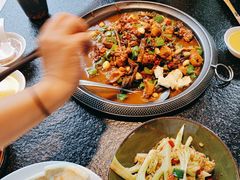 -侯志伟老街炒鸡(广济街店)