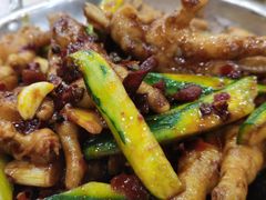 -江城燕子大排档(江汉路步行街店)