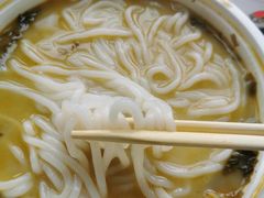 -老妈米线(港龙店)