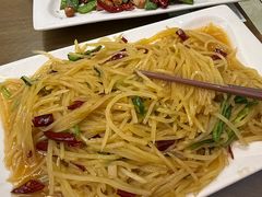 -鲁南仔·滕州炒鸡(经三路店)