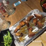 烧烤我们强烈推荐烤猪蹄和烤茄子