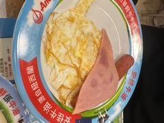 餐蛋肉-金华冰厅