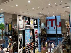 -优衣库(深圳万象天地旗舰店)