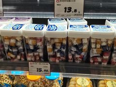 零售区-小口大口零食(友谊大厦店)