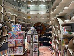 -钟书阁(群光广场店)