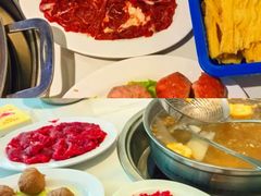 -润园四季椰子鸡火锅(卓越INTOWN店)
