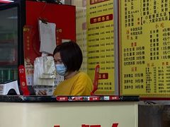 -华威达牛庄(黄埔大道西店)