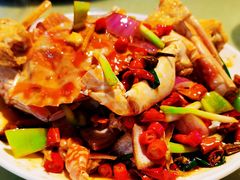 -三亚火车头万人海鲜广场