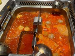 -海底捞火锅鲜切牛肉主题店(长寿路店)