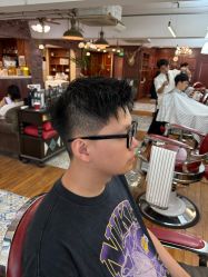 -BarberKiNG男士理发馆Barbershop