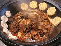 -缘福乡村铁锅炖民宿(八达岭店)