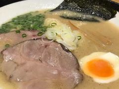 猪骨拉面-御厨和食料理·寿司·刺身(麦地店)
