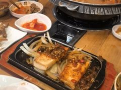 -喇喇排骨火锅·传统韩式脊骨汤(望京西园总店)