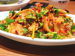 凉拌猪耳-辣得叫湘菜(四明店)