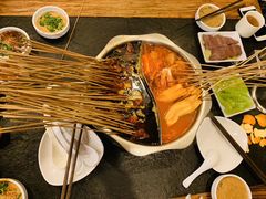 -川成串·自助串串香火锅(朝阳店)