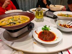 -鱼痴渔醉·食鲜集(青山江滩店)