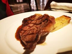 -恰餐厅及酒吧 CHAR Bar & Grill (北京丽都皇冠假日店)