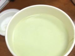 燕麦抹茶拿铁饮品-星巴克(温州银泰大西洋店)