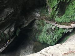 -龙水峡地缝景区