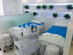 -Return·蕾特恩祛痘·皮肤管理中心