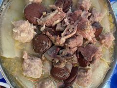 -一口猪海鲜浑锅·东北家常菜