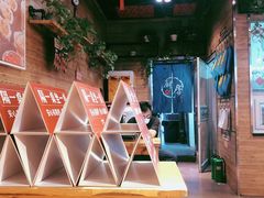 -管氏翅吧(护国寺店)