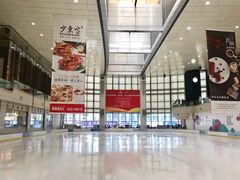 -冰纷万象滑冰场(深圳万象城店)