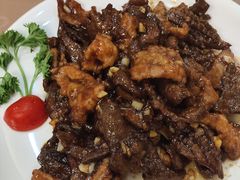 -金牌餐厅·天津菜·八珍豆腐·老爆三(瓷房子店)