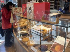 -嘉华鲜花饼·现烤(昆明老街店)