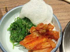 -明洞阿姨·韩式酱蟹烤肉·创意料理(方庄店)