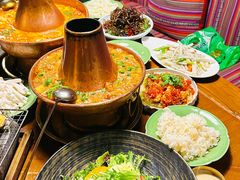 -雀舞云南菜(天津天河城购物中心店)