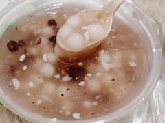 酒酿元宵-芳婆糕团店(王府大街店)