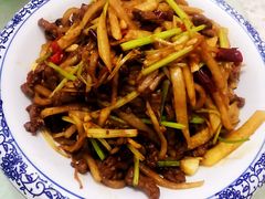 -铁头烧菜馆(立新路店)