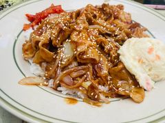 -玛格萝妮比萨屋(四平店)