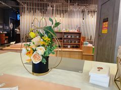 -湊湊火锅·茶憩(杭州湖滨银泰in77店)